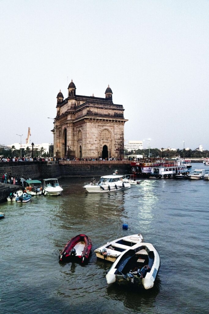 Gateway of India: Free Places to visit in Mumbai